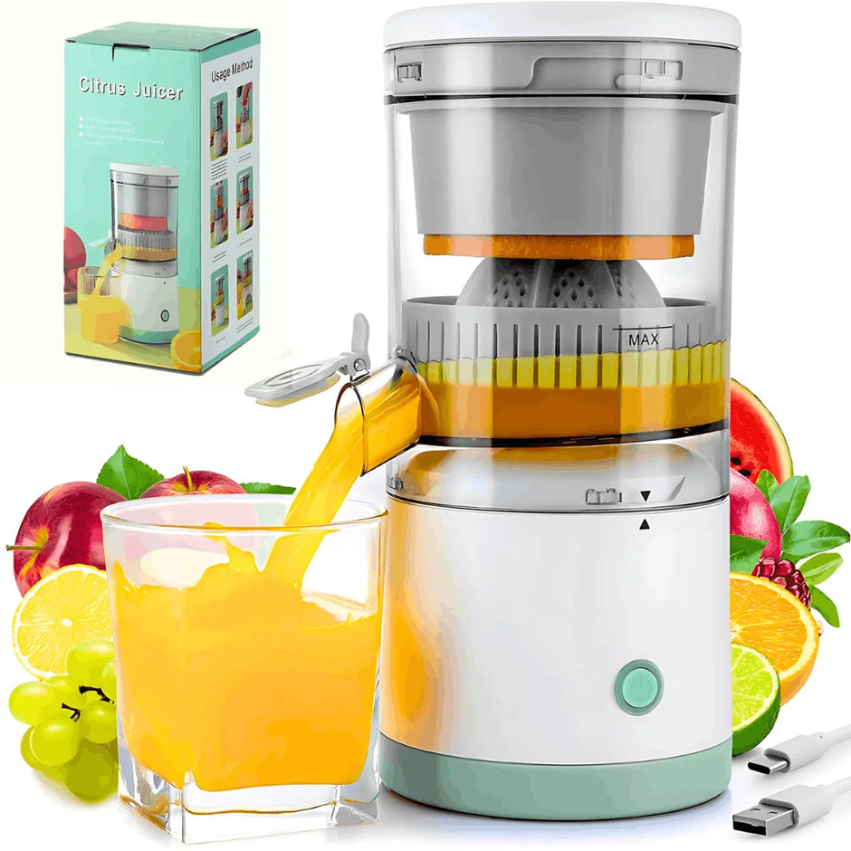 Juicer with a glass of orange juice, surrounded by fruits, and its packaging in the background.