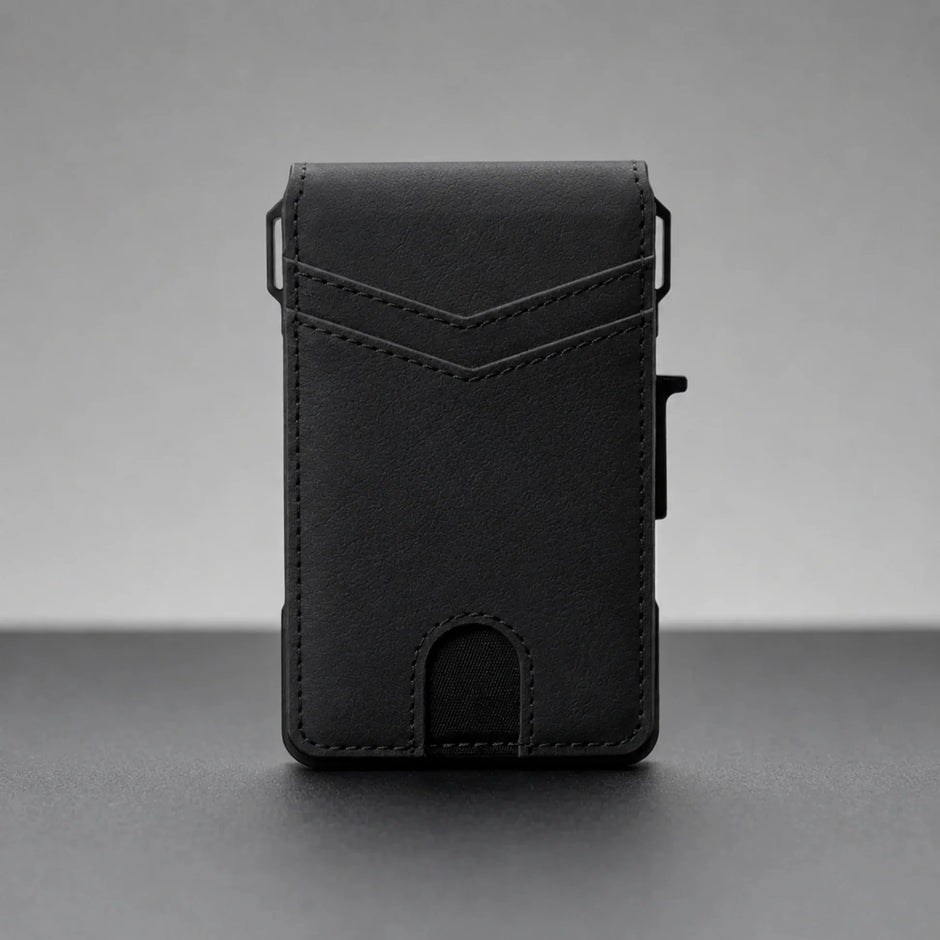 Minimalist Wallet – Maximum Capacity. Minimal Footprint Black front