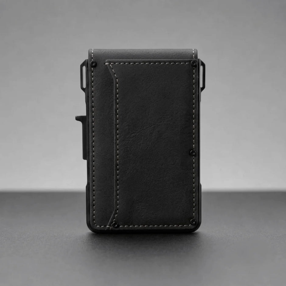Minimalist Wallet – Maximum Capacity. Minimal Footprint black back