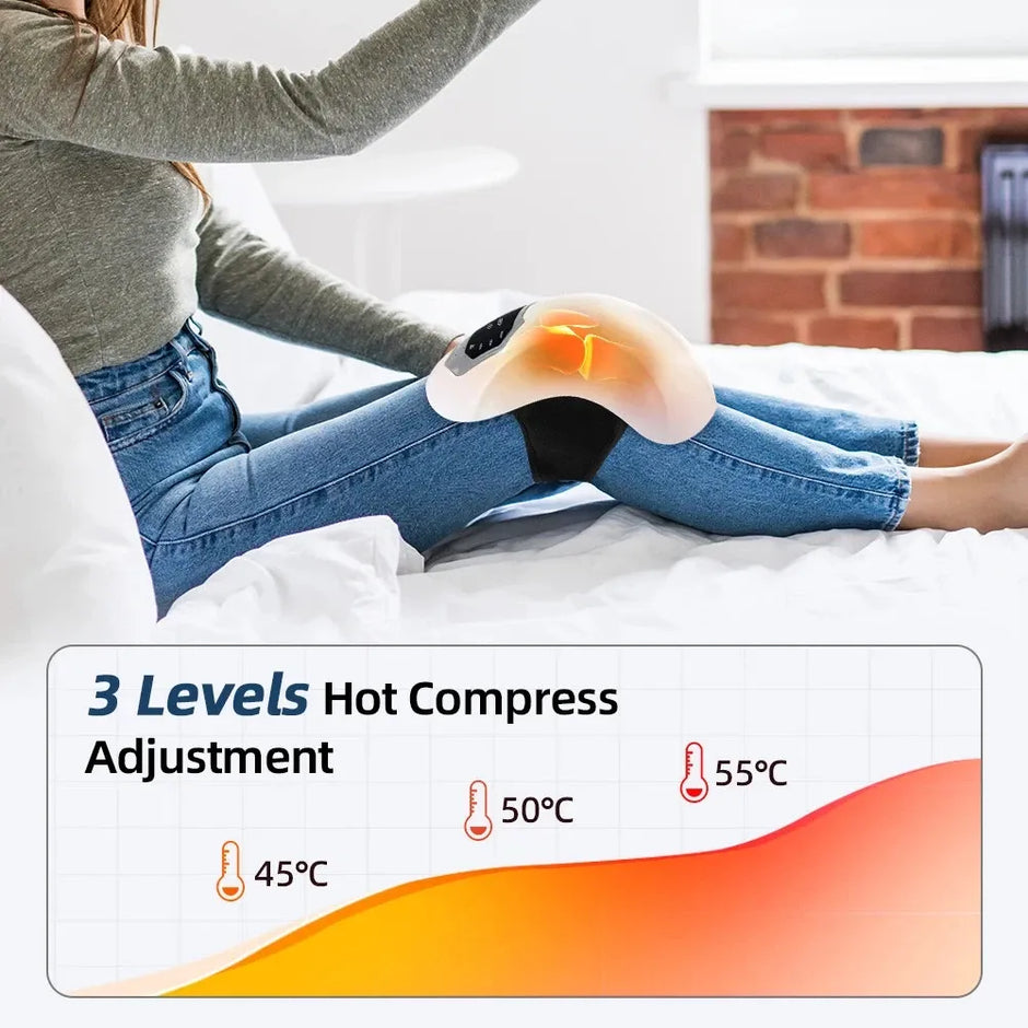 Person using a hot compress on their knee with temperature adjustment levels displayed.